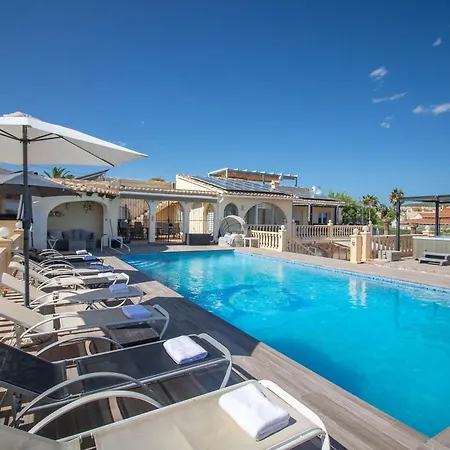 Airlie By Abahana Villa Ifach