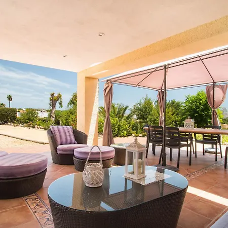 Villa Airlie By Abahana