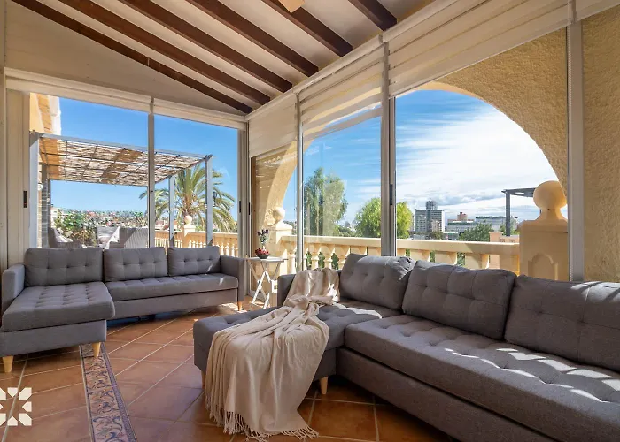 Airlie By Abahana Villa *