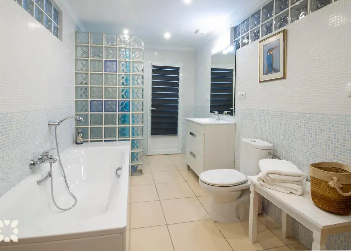 Airlie By Abahana Villa Ifach